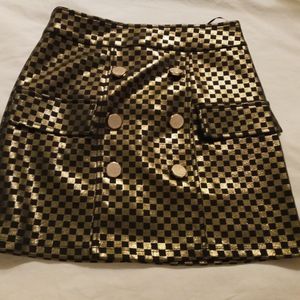 NWOT Akira Black And Gold Checkered Skirt, Size: Small